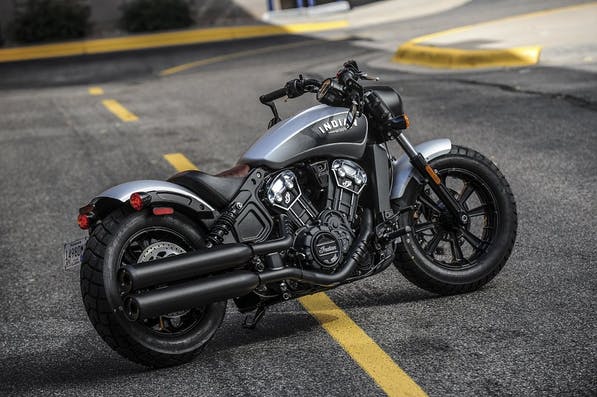 Indian_Scout_Bobber_motos-illimitees-terrebonne-laval-montreal