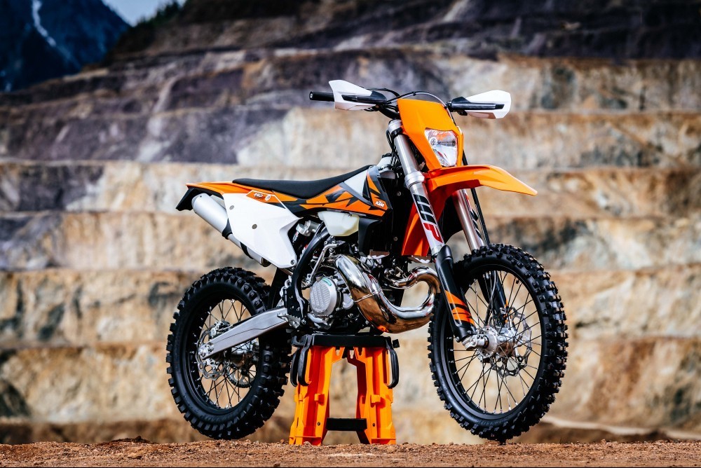 moto-KTM-250-XC-W-TPI-motos-illimitees.terrebonne-laval-montreal